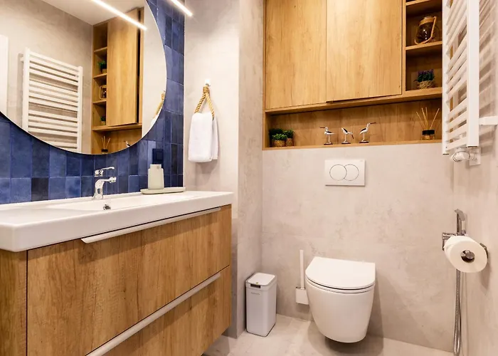 The Soaring Seagulls With Parking شقة *